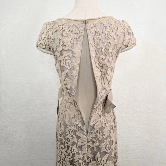 NWT Tadashi Shoji Lace Horsewire Dress Beige Boat Neck Wedding Cocktail Size 6 - Picture 10 of 16